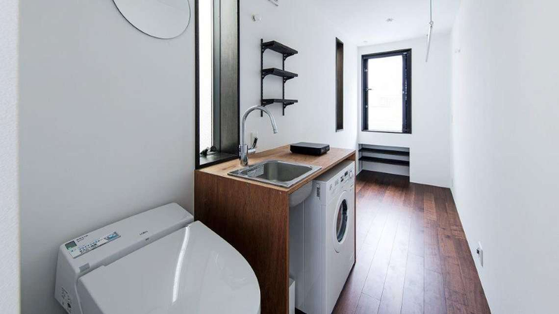 Illustration for article titled Japan's Crappiest Apartments